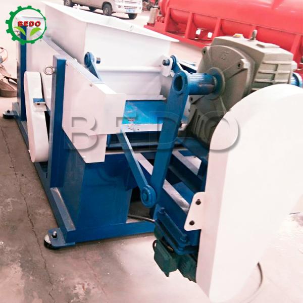 3600r/Min Wood Shavings Machine PLC Control Alloy Steel Blade Processing Equipment