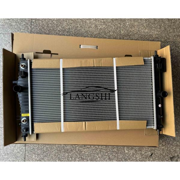 2004-2016 Chevrolet Cavalier Buick EXCELLE Tanque de agua del radiador de aluminio para piezas de automóviles