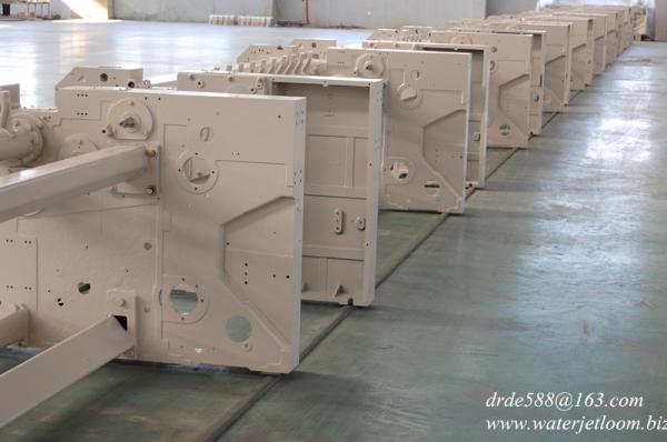High Profit Shirting Fabric Weaving Machinery Water Jet Loom