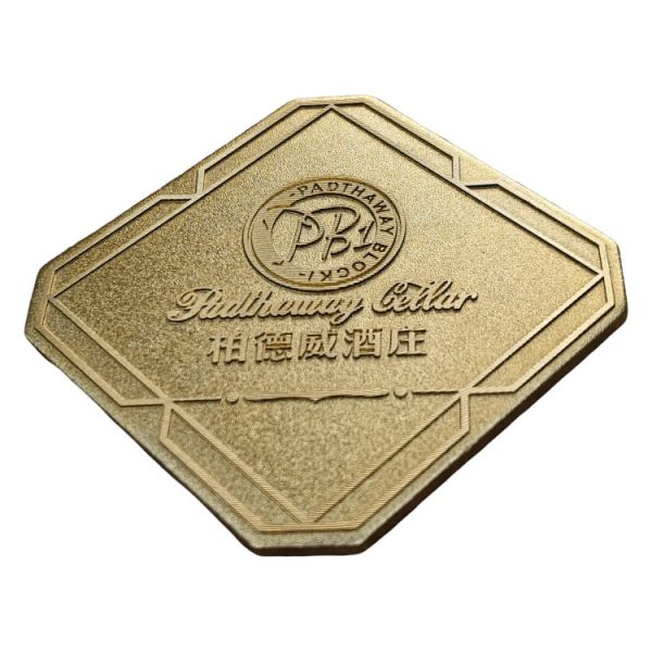 Stamp Metal Wine Label Customized Brand Logo Metal Label For Gift Box Packaging