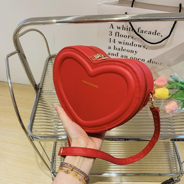 Women Heart Shape Small Leather Crossbody Bag With Shoulder Strap