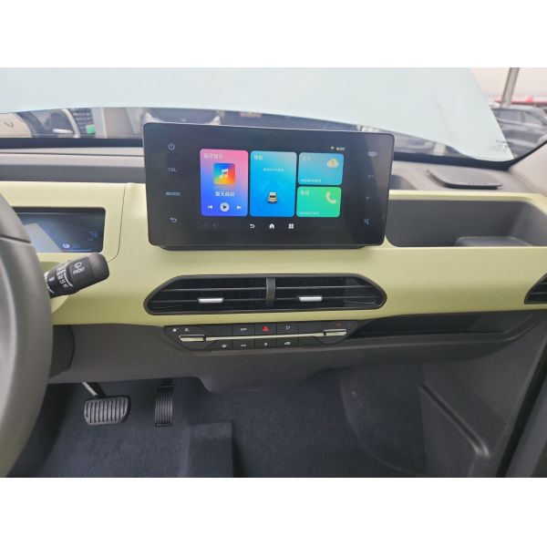Geely 2024 Panda Mini Good Price 200km Small Deposit Used Electric Car Cheap Made in China 4seats in Stock Cheap Vehicle