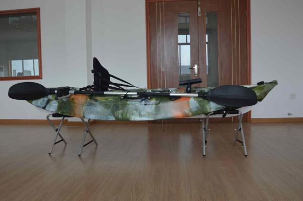 Single 9 Foot Motor Powered Kayak Roto Molded Easily Maneuverable Eco - Friendly