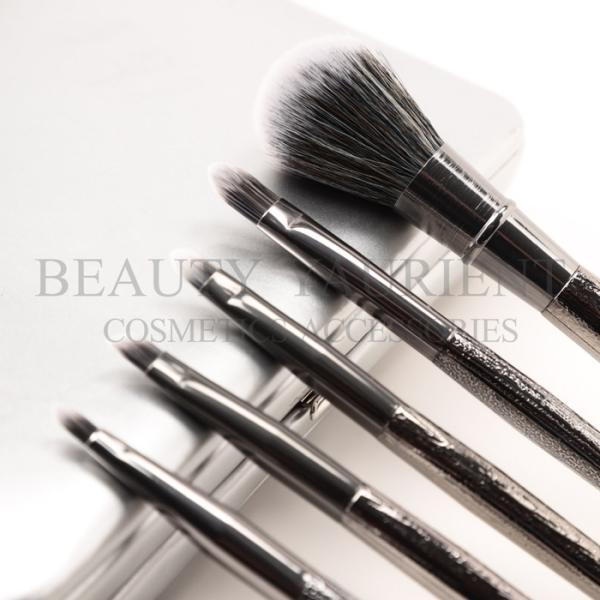 Plastic Handle Wood Grains Private Label Makeup Brushes ISO14001 Certified