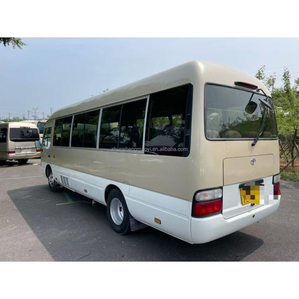 3 minibuses con transmisión manual RHD con combustible diesel y gasolina < 23 asientos