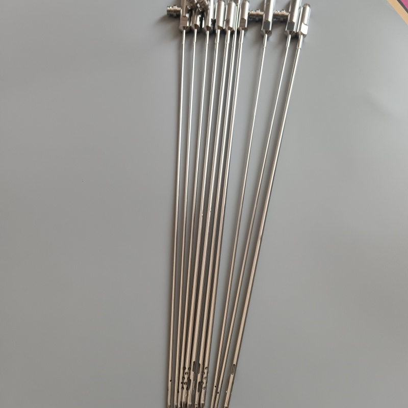 Round Tip Liposuction Stainless Steel Needle Grooved Drilled Electroplated Electropolished