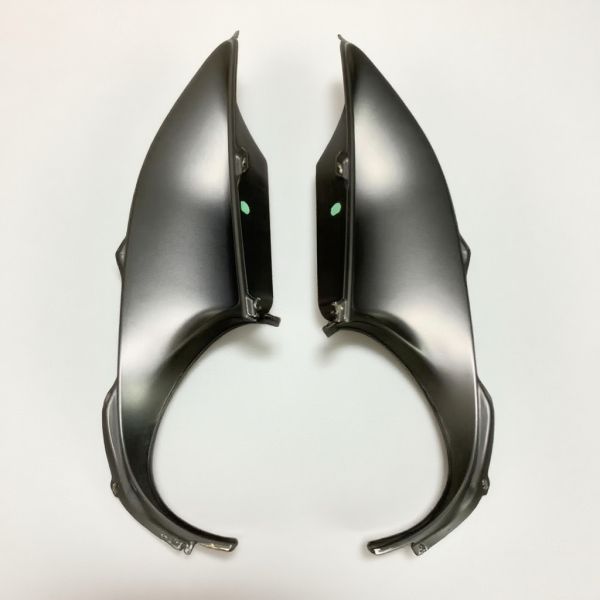 High Quality Original Car Parts Rear taillight frame ventilation decorative cover For Ferrari 488 gtb 2015-2018