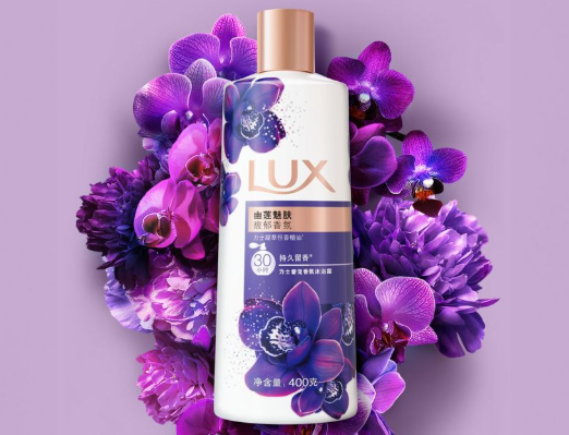 Skin Friendly Lotus Charming Skin Fragrance For Shower Gel & Shampoo Making