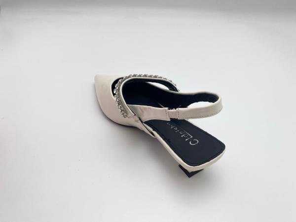 Women fashion white pointy rhine-drill stiletto heels in summer