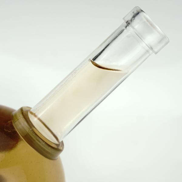 OEM/ODM Acceptable 500ml Glass Foreign Wine Bottle for Creative Personality Fruit Wine