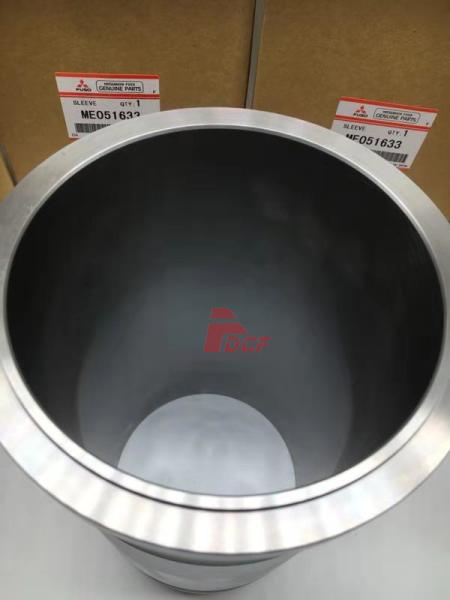 ME051633 6D24 Cylinder Liner For Mitsubishi Diesel Engine Parts