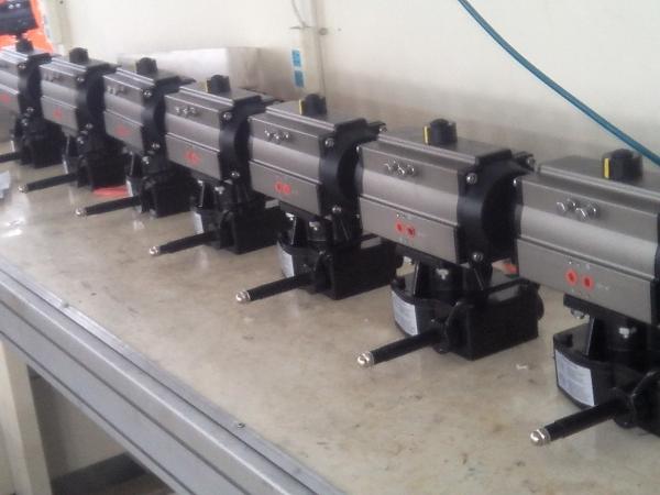 Manual Handwheel Actuator For Pneumatic Actuator Valve Gear Box Butterfly Valve