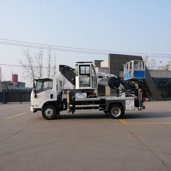 Isuzu 28m Aerial Work Platform High-Altitude Working High Platform Operation Truck