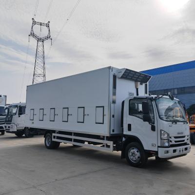 ISUZU Intelligent Live Baby Chick Day Old Chicken Transport Double Temperature Unit Poultry Delivery Truck