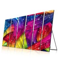 El cartel de P2 P2.5 P3 LED exhibe solar la publicidad al aire libre 14bit de la pantalla derecha del movimiento LED