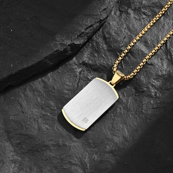 Collar de cruz religiosa satinada cuadrada grabado para hombres Collar de cruz de acero inoxidable Collar de cruz masculino Collar de joyería cristiana