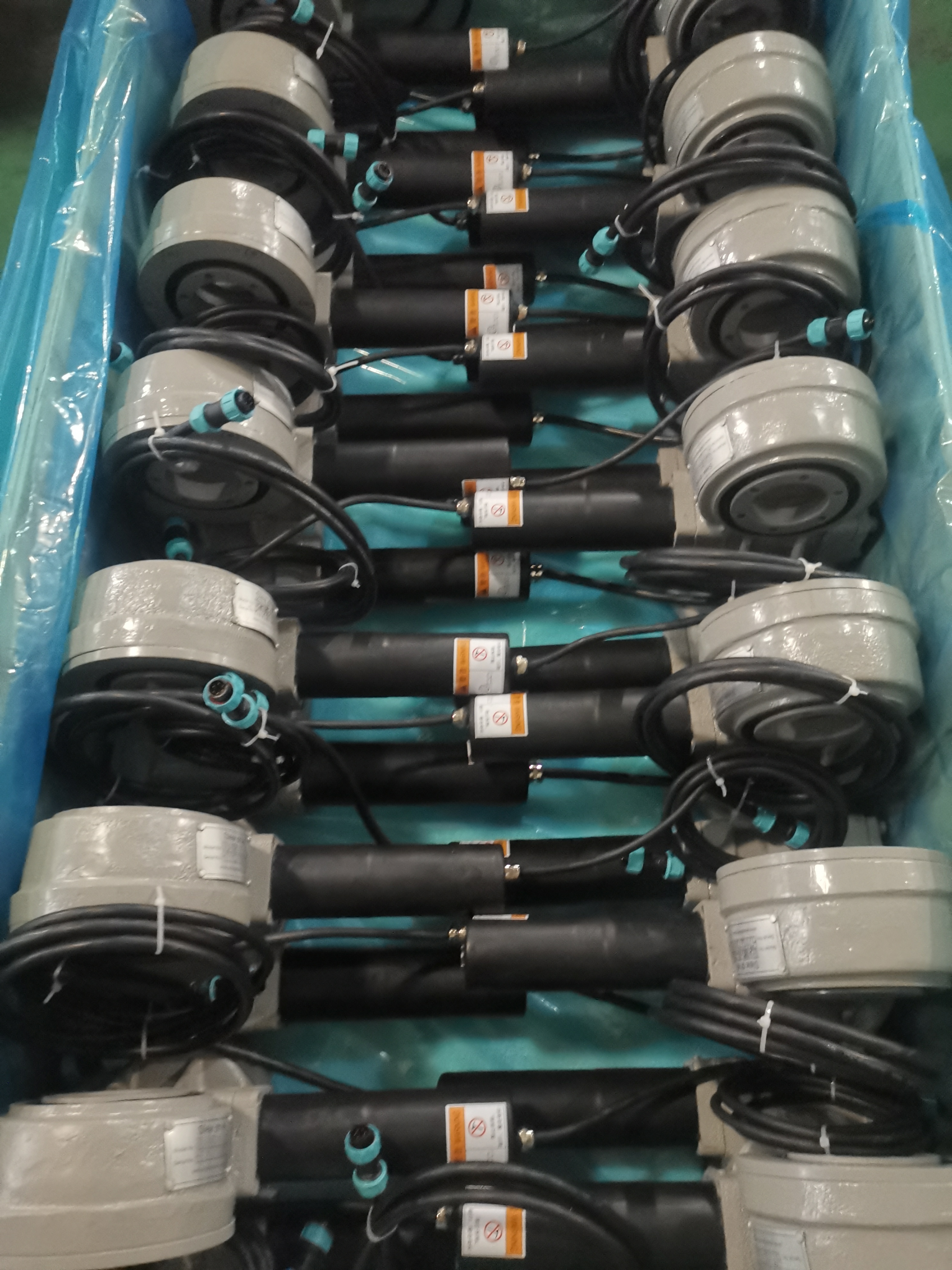 OEM SDE3 Worm Gear Drive 50Mn 42CrMo Dual Axis Slew Drive 250Nm