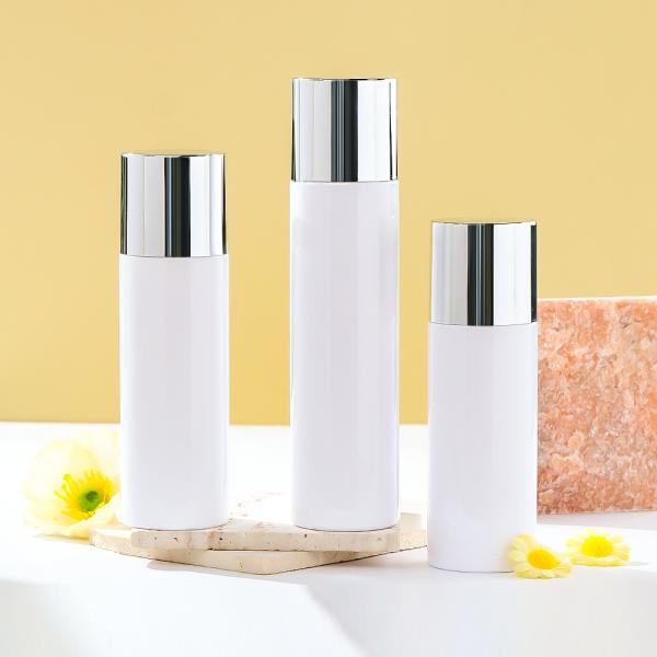 パーソナライズ可能なプラスチック化粧品ボトル: ブランドのユニークさを合わせる形,色,サイズ