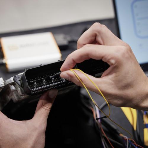 Outil de programmation ECU TCU AutoTuner Original Version Master Support OBD Bench Boot Checksum Processus ultra-rapide