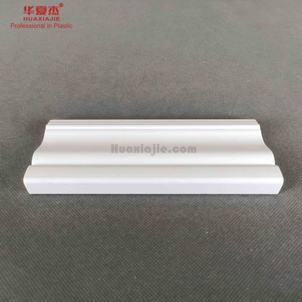 Portas interiores da decoração impermeável branca do molde da guarnição do PVC para a sala