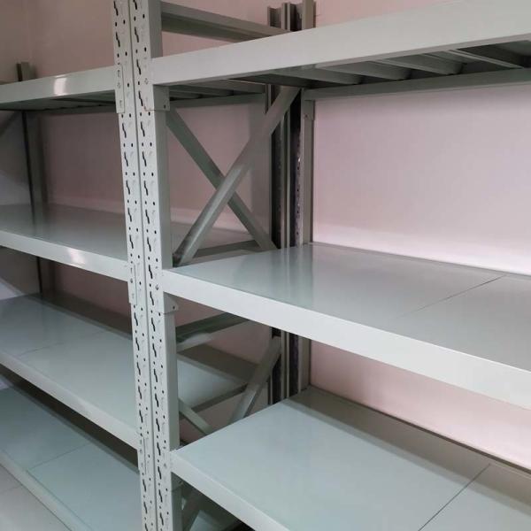 Rust Free Industrial Warehouse Racking Rivetier Boltless Shelving Powder Coating