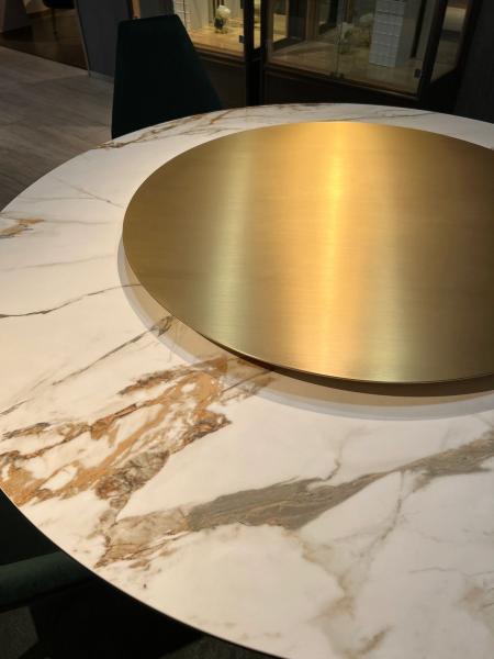 Casa Hotel Restaurante Mesa e cadeira Conforto Reúne classe Com cadeiras de fibra de vidro