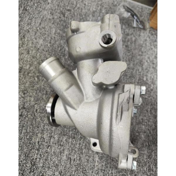 1042000301 Engine Parts Water Pump