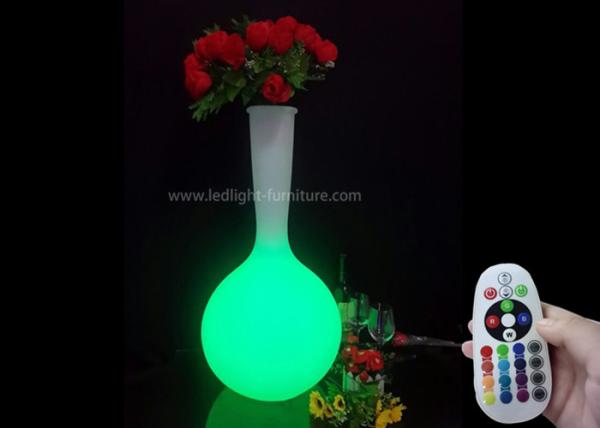 O diodo emissor de luz moderno do luxo ilumina acima a prova exterior do tempo dos plantadores para a decoração do assoalho
