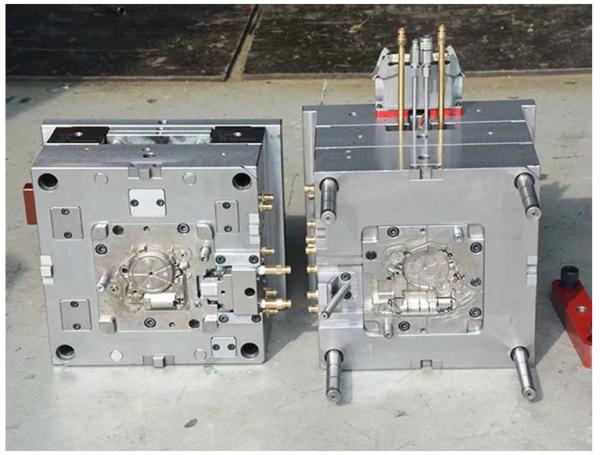 OEM high quality injection plastic services and plastic mold manufacturer in China