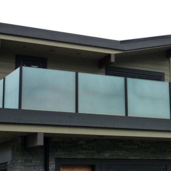 10mm 12mm 15mm Toughened Glass Railing Balcony Frosted Glass Balcony Railing Customized Size Frameless Glass Stair Railing Tempered Glass Stair Railing