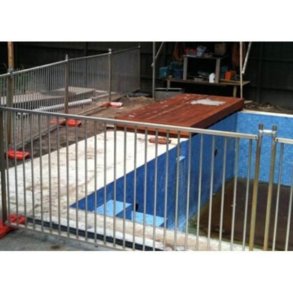 Portable Security Temporary Construction Fence 5.0mm Dia For Swimming Pool