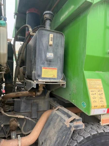 Sinotruk Howo 8x4 Dump Truck Tipper 440hp 35 Ton Used Dump Trailer Big Capacity Box