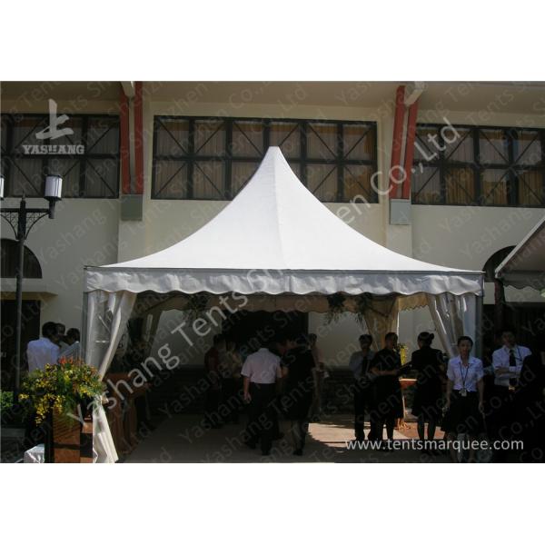 Outdoor Soft PVC Window Pressed High Peak Tents Aluminum Alloy Frame
