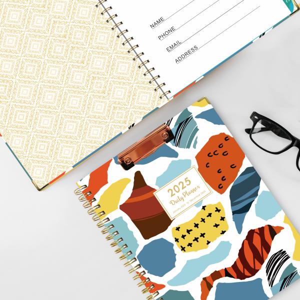 Carnet personnalisé de référence pour professionnels, édition avec reliure rigide