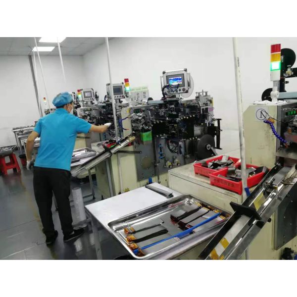 Customized 16000mAh 7.4V Li-ion 18650 Battery Pack for Power Tools and Electronics