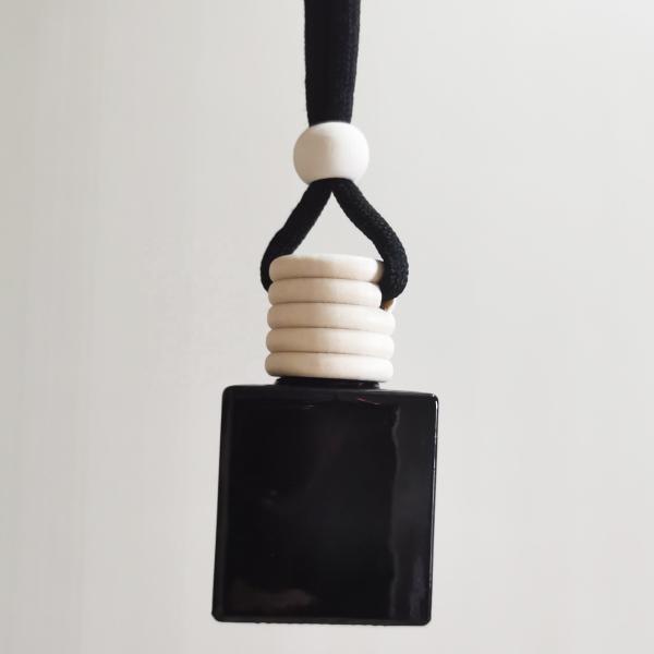 8ml Black Glass Car Perfume Bottle with Wooden Lid