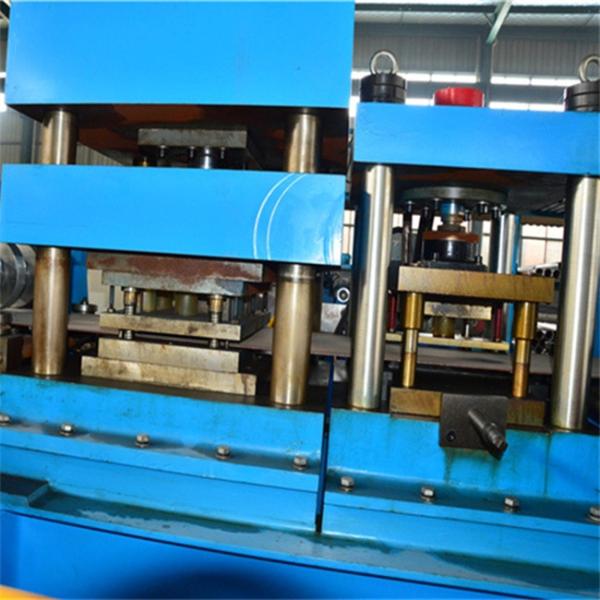 7 Rollers Guard Rail Forming Machine 5T Hydraulic Uncoiler 10m/ min