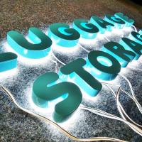 3D dão forma a letras do metal da pintura da cor com propaganda exterior das luzes
