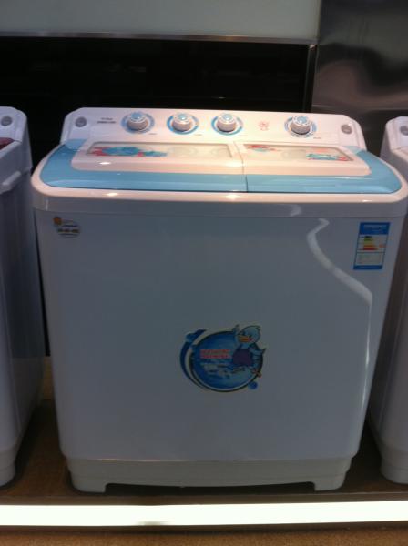 Compact  Big Capacity Semi Automatic Washing Machine With Steel Tub  Four Knobs