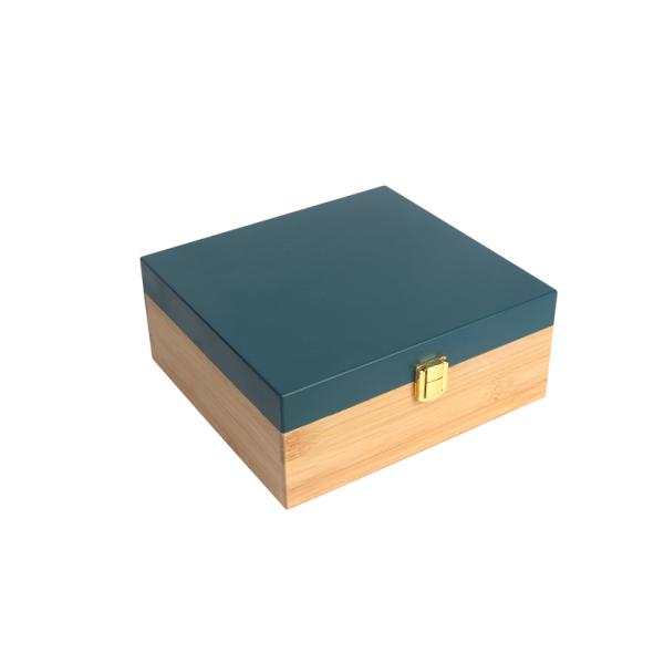 Kit de fumeurs de cocktails pour le whisky Old Fashion et le bourbon avec torche 4 saveurs de chips de bois de qualité alimentaire torche bois boîtier en bambou