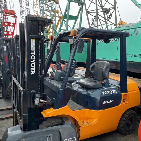 3.5t Used Mining Forklift 4-Wheel Drive Toyo Ta Diesel Forklift with 150m Fork Width