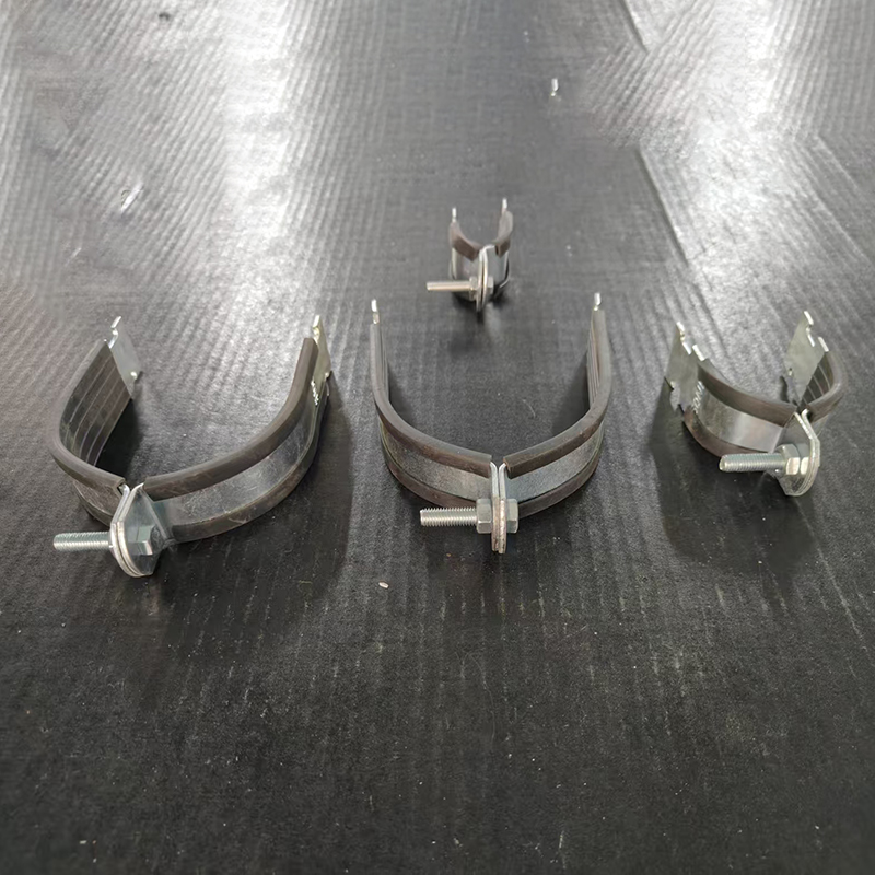 Aging Resistant EMT Conduit Accessories Vibration Isolation P Pipe Clamp