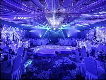 Profissional 7r Beam 230 Moving Head Stage Light para Instalação de Projeto da Igreja