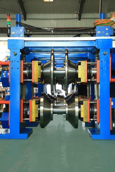 Molino de tuberías ERW automático cuadrado de 400x400 mm para acero al carbono