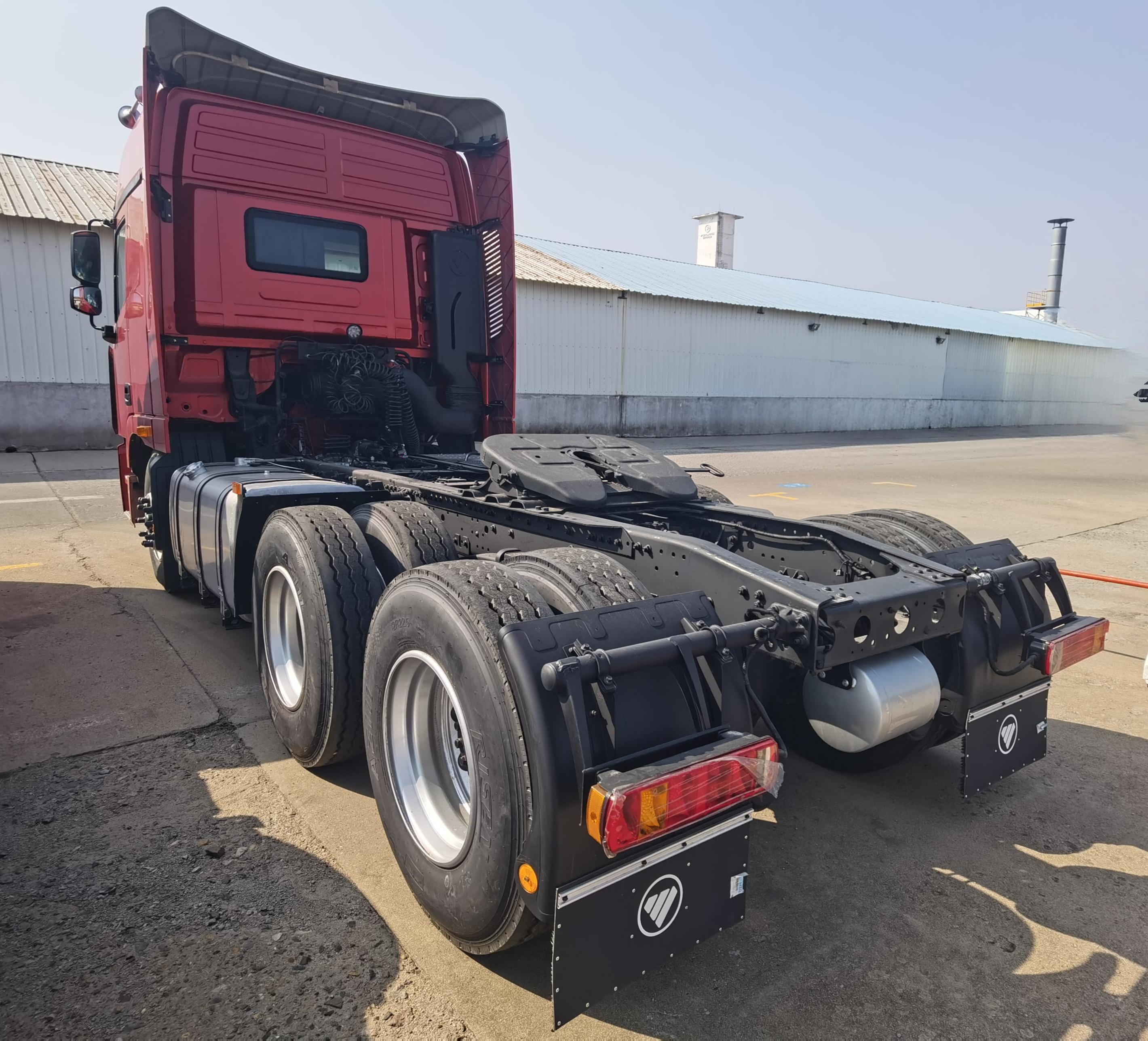 FOTON GTL 460‑HP 6×4 High‑Capacity Tractor Head _ 40000kg Gross Traction Inter‑City Haulage Tractor Unit _ Construction Mine Overland Freight Truck