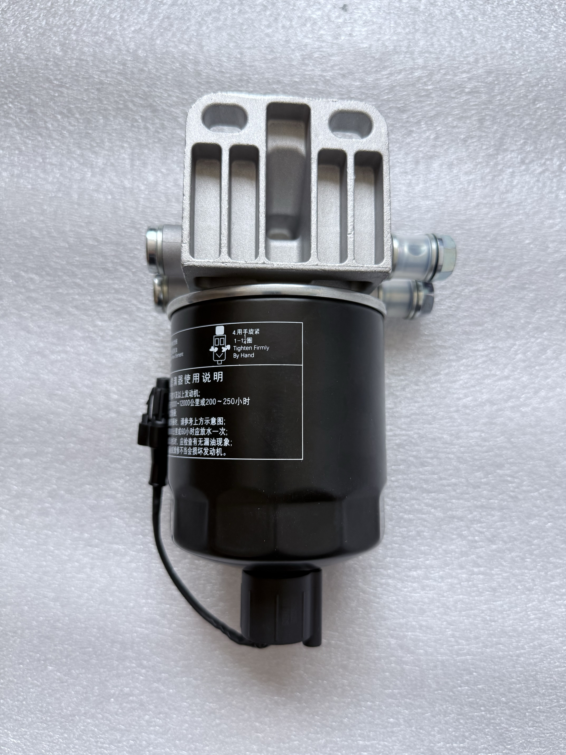 Quanchai V28 Engine Tractor Loader Construction Machinery Diesel Fuel Filter 4d94e 1kg Parts 6409862810020 1.5 Year Warranty