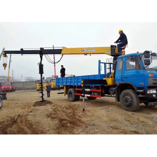 DONGFENG/Isuzu 6tons Telescopic Boom Truck Mounted Crane Construction Crane Truck