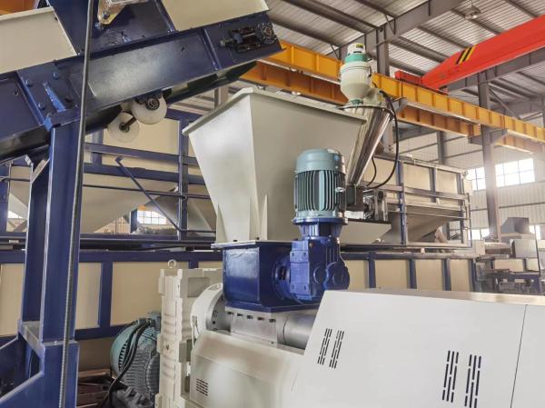 Two Stages Single Screw Extrusion Machine LDPE Plastic Film Pelletizing Machine 500 - 1200kg/h