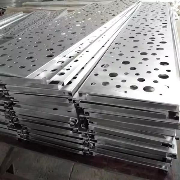 1220mm Width Low Formaldehyde Emission Aluminum Facing Panel
