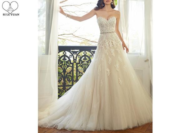 Waist Beading Tulle A Line Bridal Gowns , Foliage Lace Strapless Wedding Gown